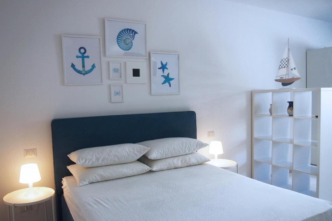 Le Rose Beach & Suites Appartamenti Fronte Mare A Villarosa Martinsicuro Ngoại thất bức ảnh